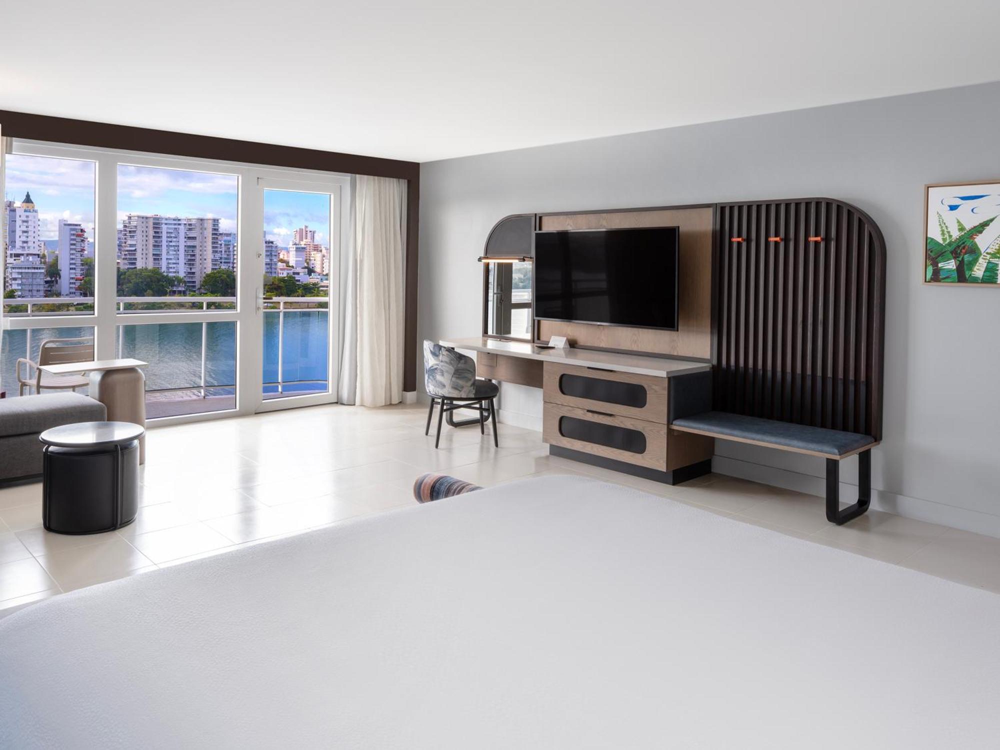 Hilton Garden Inn San Juan Condado Exterior photo