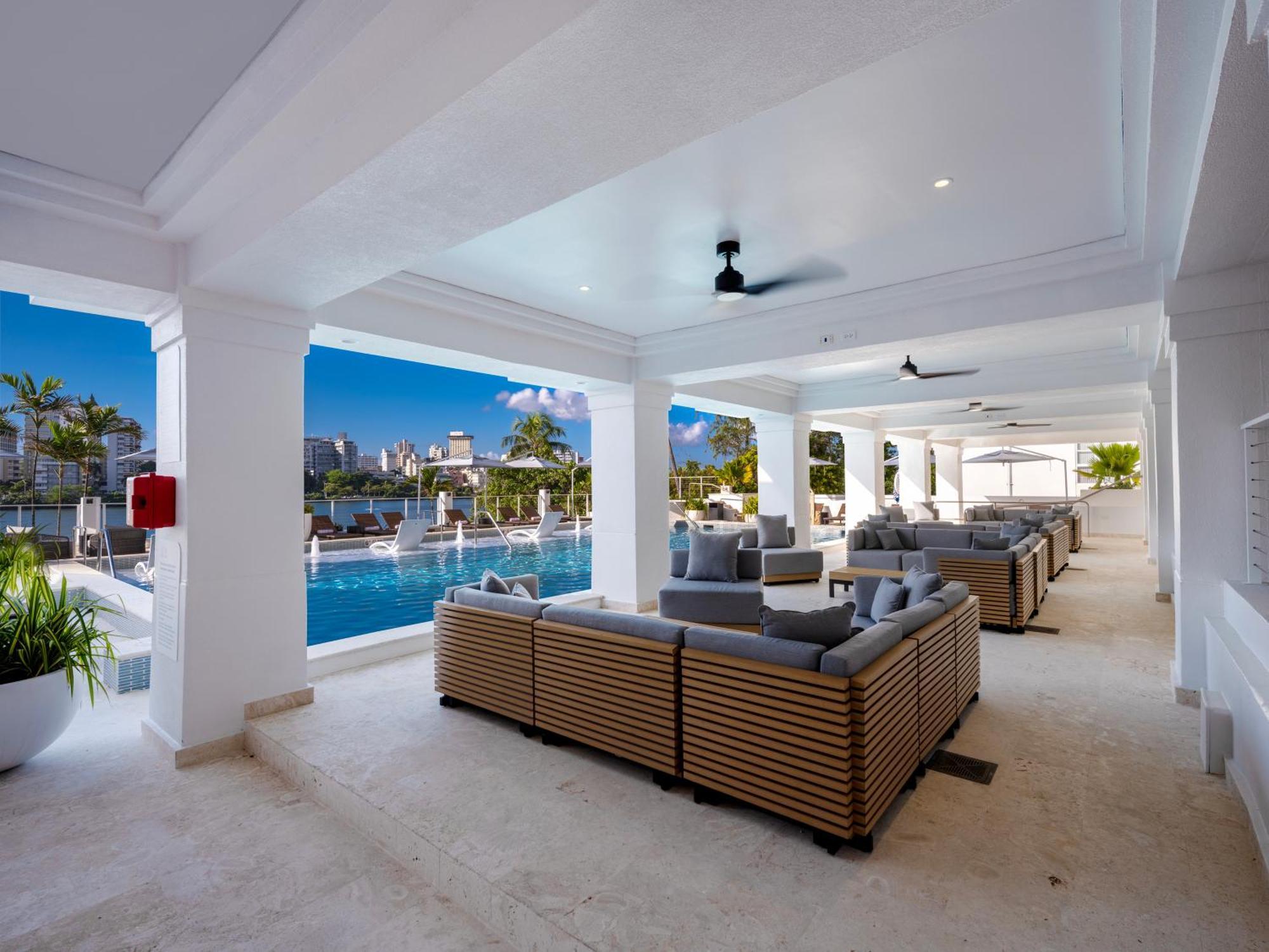 Hilton Garden Inn San Juan Condado Exterior photo
