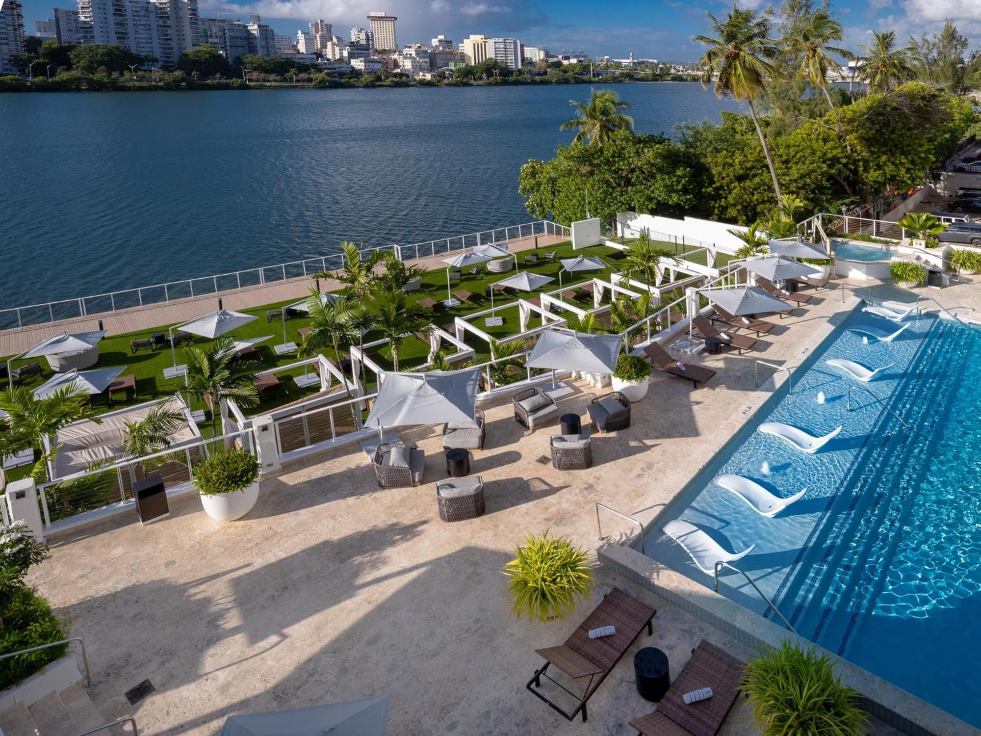 Hilton Garden Inn San Juan Condado Exterior photo